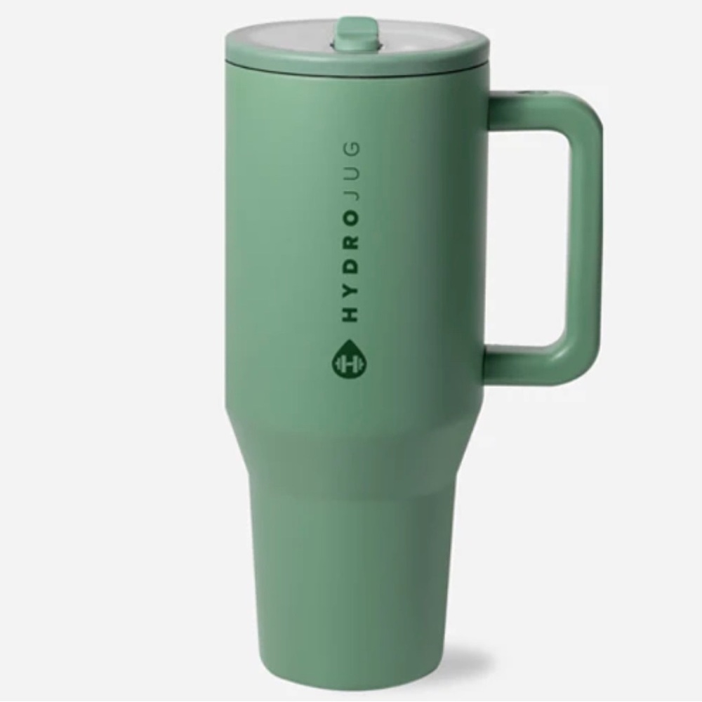 NWT 40oz Hydrojug traveler water bottle in sage green.